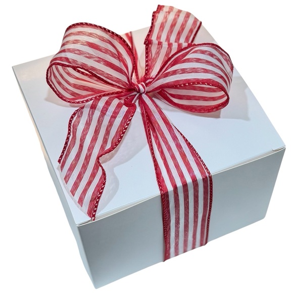 Gigantic nutcracker oyster shell ornament wine bottle decor Hand Crafted White - Picture 9 of 9